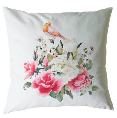 Декоративные подушки с цветочным принтом l Decorative pillows with floral print