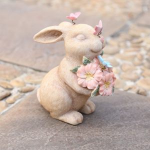 Статуэтка для интерьера/декор "Кролик с цветами"