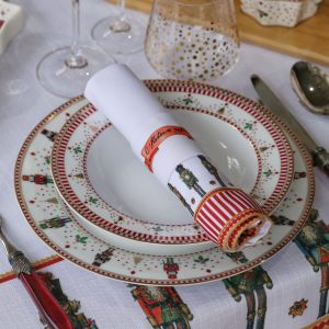 Тарелка суповая "NUTCRACKERS"