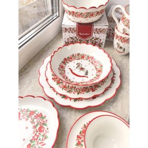 Новогодняя скатерть прямоугольная "Christmas Traditions"