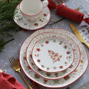 Новогодний сервиз "Christmas Gift" на 6 персон с чайными парами, на 18 предметов