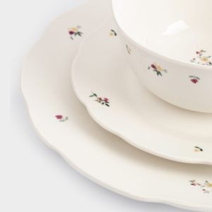 Сервиз фарфоровый на 6 персон "Весенние цветы" 18 предметов в подарочной упаковке