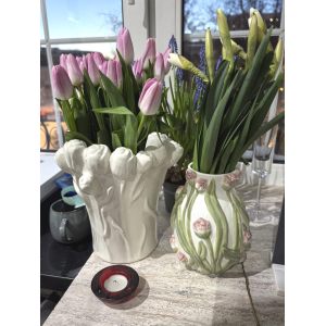 Ваза для цветов "Тюльпаны" 25 см в подарочной упаковке