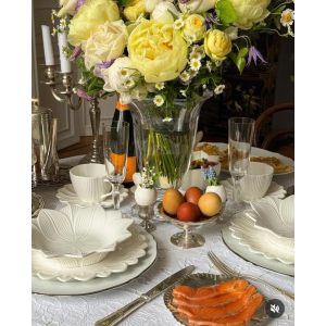 Тарелка обеденная "Lotus magic" 26см белая