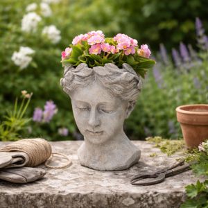 Кашпо "Бюст" малый