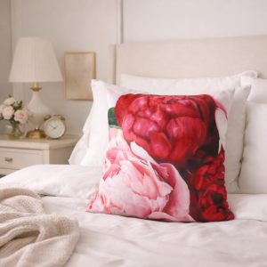 Подушка "Яркие пионы" 50х50 см