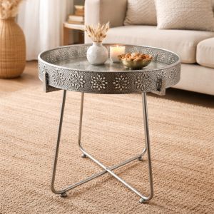 Декоративный металлический столик "Ажурный"